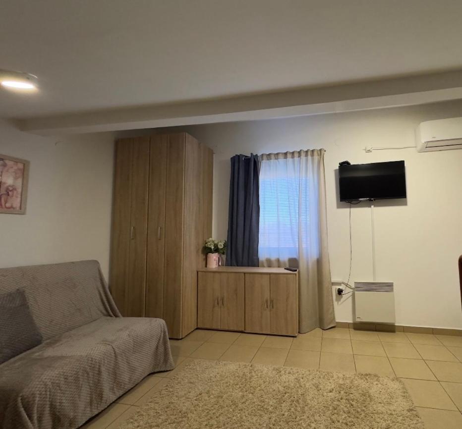 Guesthouse Vladimir&Ana Pančevo Eksteriør billede