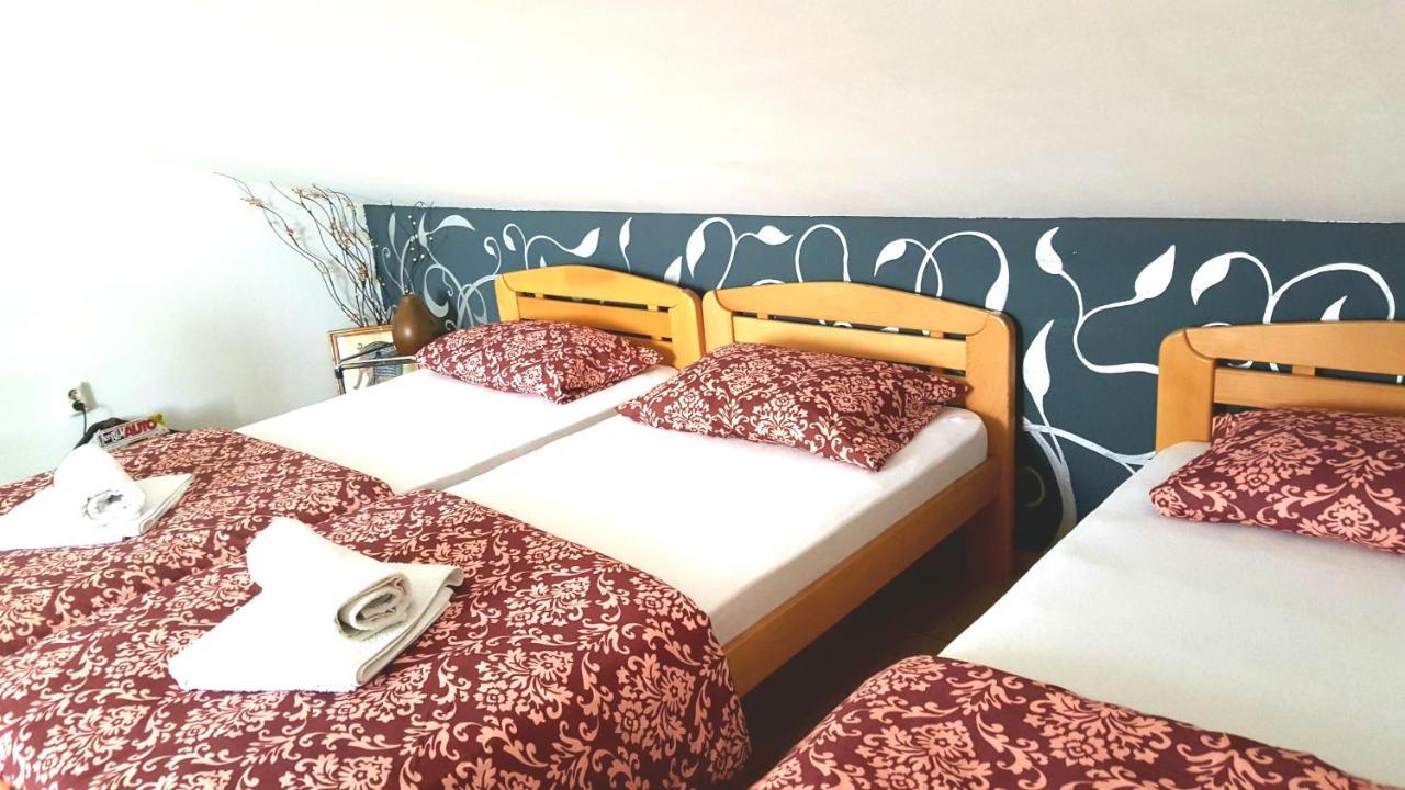 Guesthouse Vladimir&Ana Pančevo Eksteriør billede